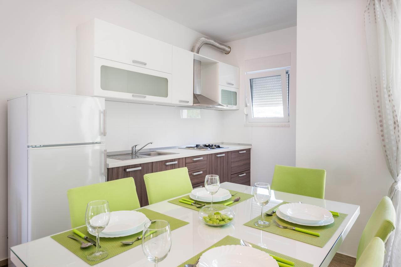 Apartments Marko Podstrana Exterior photo